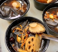 Gà Ác Tiềm Bào NGư Hoa Đông Trùng Thảo